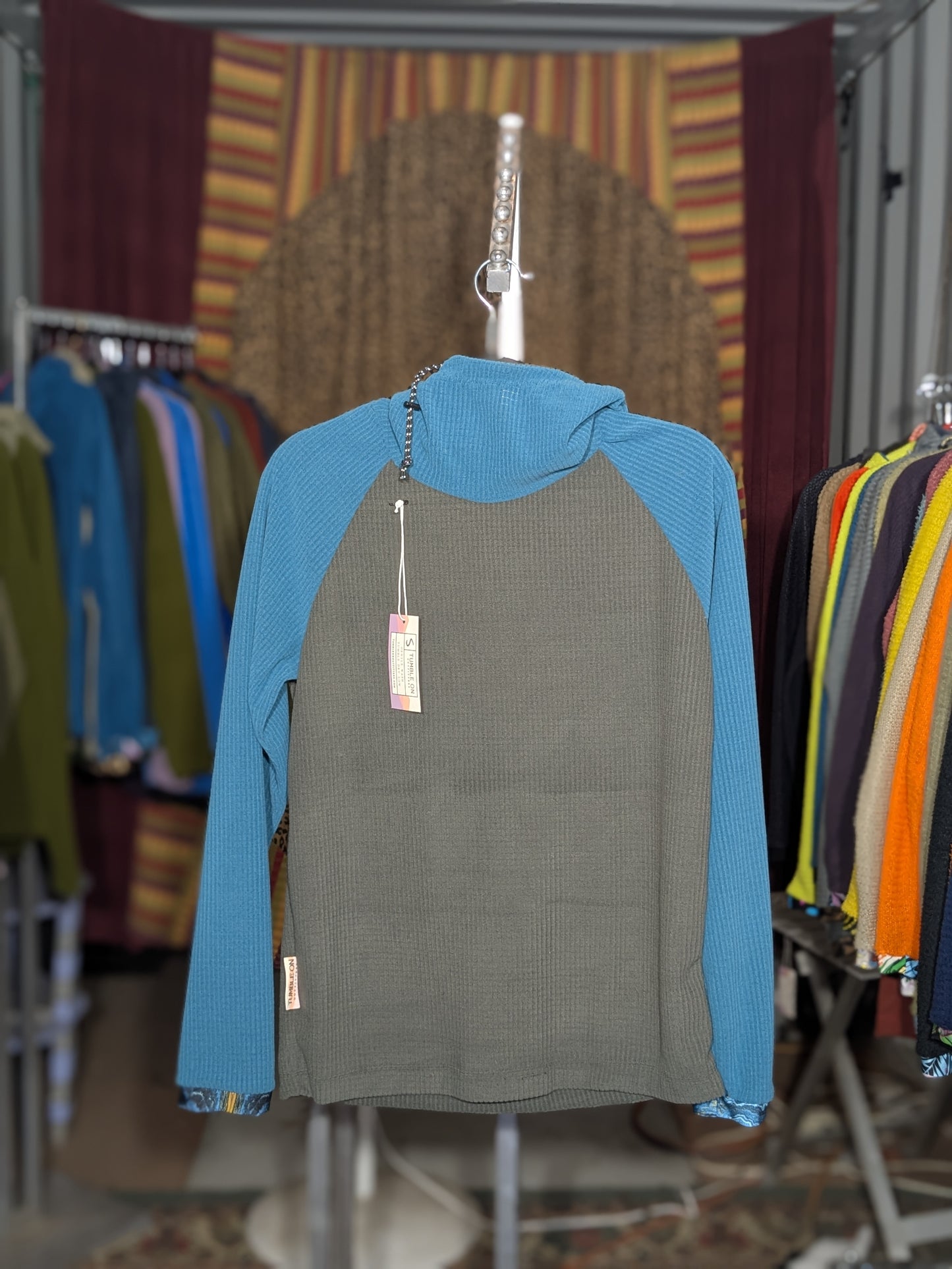 The Tumbly Grid Fleece